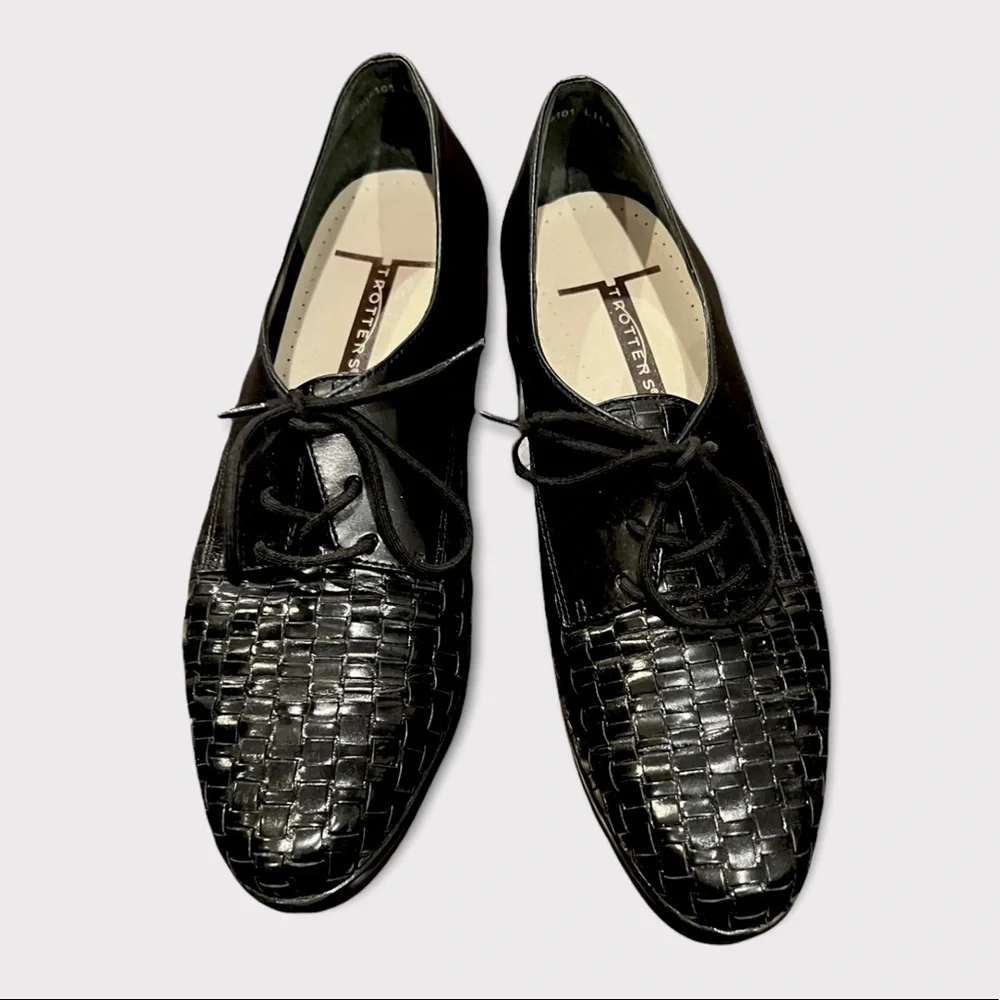 Trotters Lila Woven Black Leather Oxford Sz 10N
